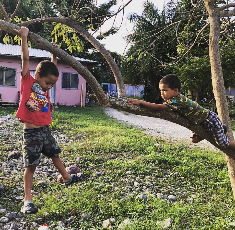 ONETrack International - Honduras children playing